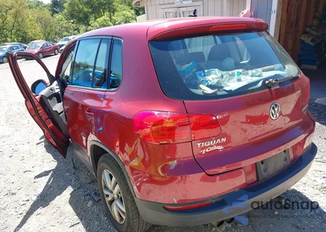 2012 Volkswagen Tiguan S из США, поврежденный, VIN WVGBV7AX4CW006282